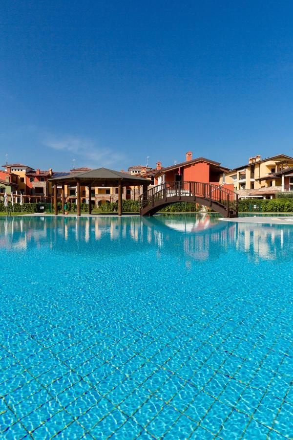 Appartamento Corina Sirmione Ngoại thất bức ảnh