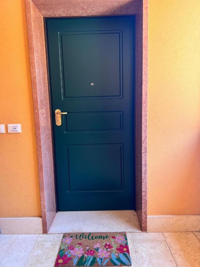 Appartamento Corina Sirmione Ngoại thất bức ảnh