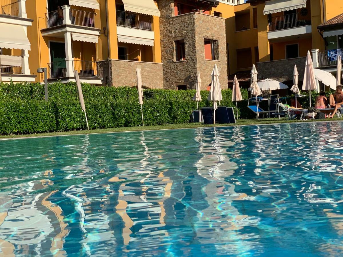Appartamento Corina Sirmione Ngoại thất bức ảnh